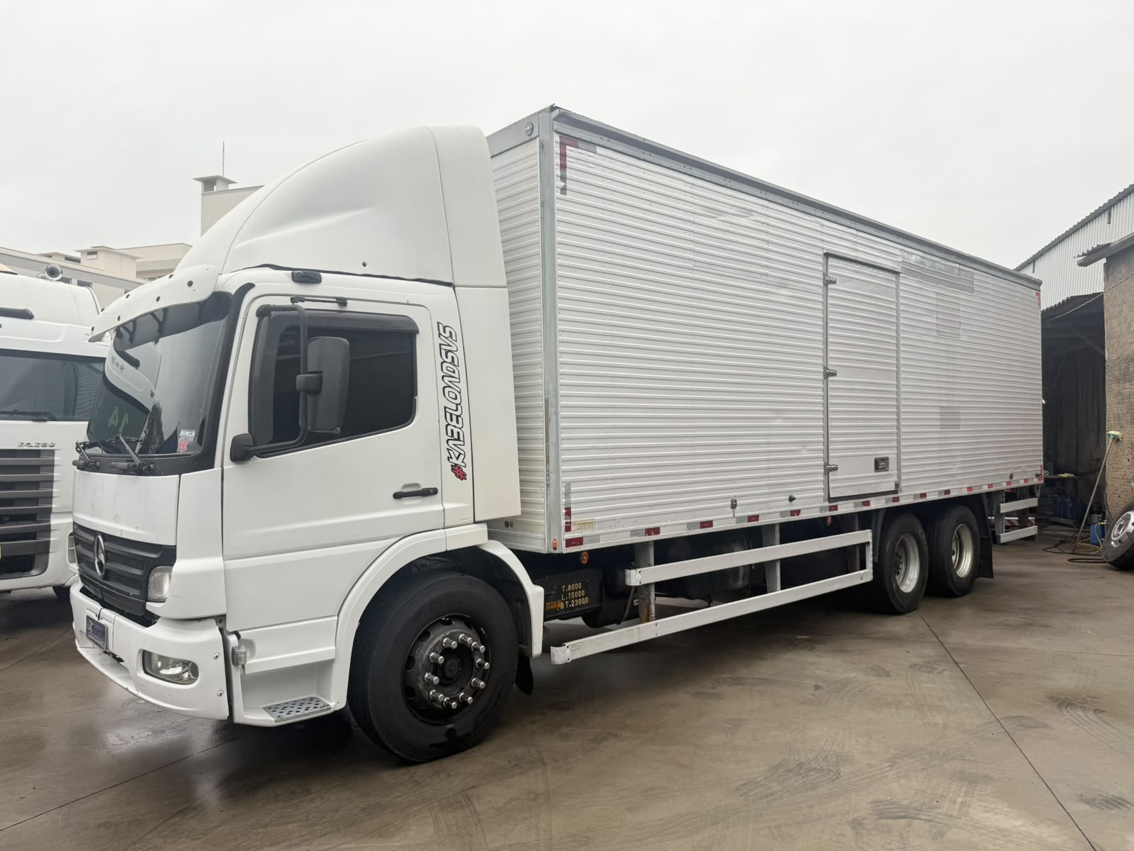 MB Atego 2425 2010