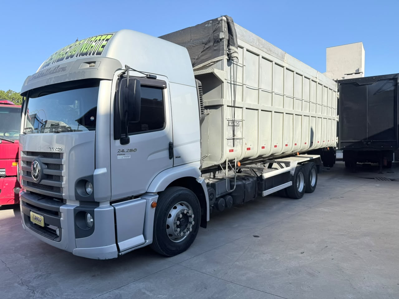 VW 24.280 Cavaqueira 6X2  2020