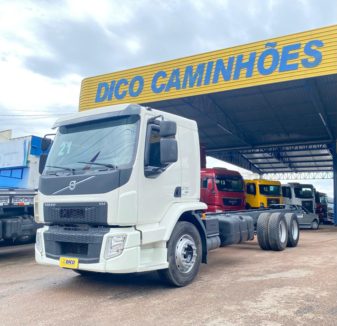 Volvo VM 270 2021 KM 154.765 (Plano Ouro Volvo)